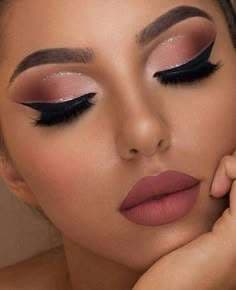 Make-Up